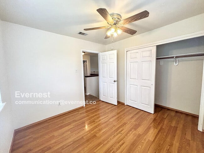Building Photo - 1203 Ivybridge Dr