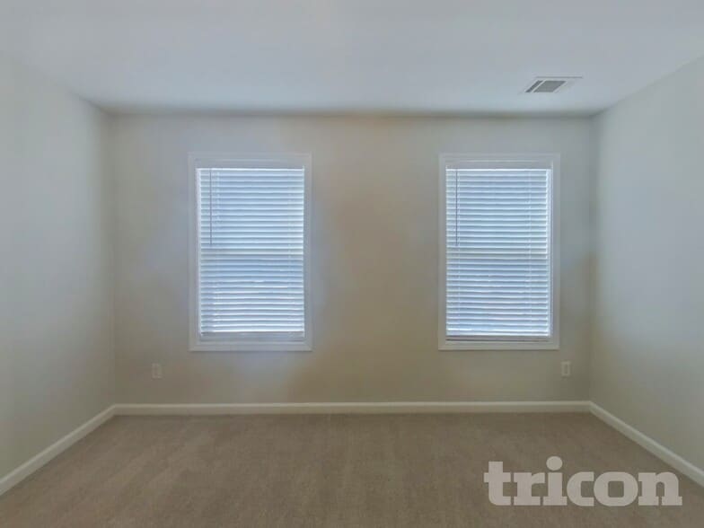 Building Photo - 2009 Tiffany Ct