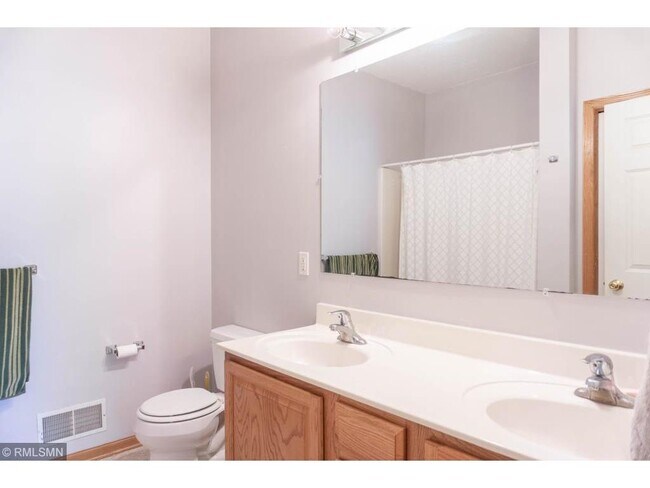 Building Photo - 2828 Faulkner Dr