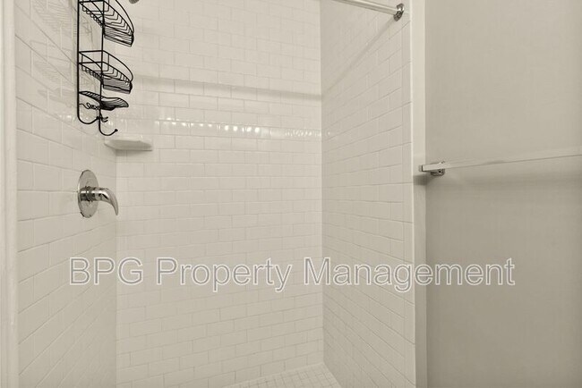 Building Photo - 1710 37th St NW