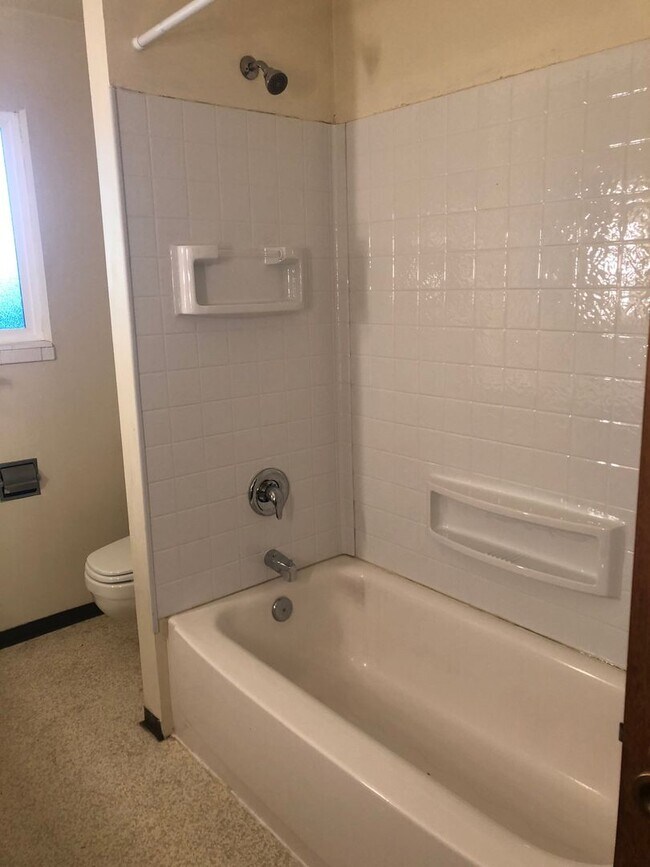 Building Photo - stbo01