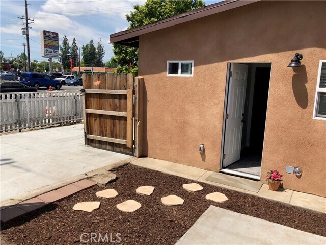 Building Photo - 7239 Sterling Ave