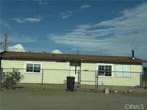 Building Photo - 4120 La Mesa Rd