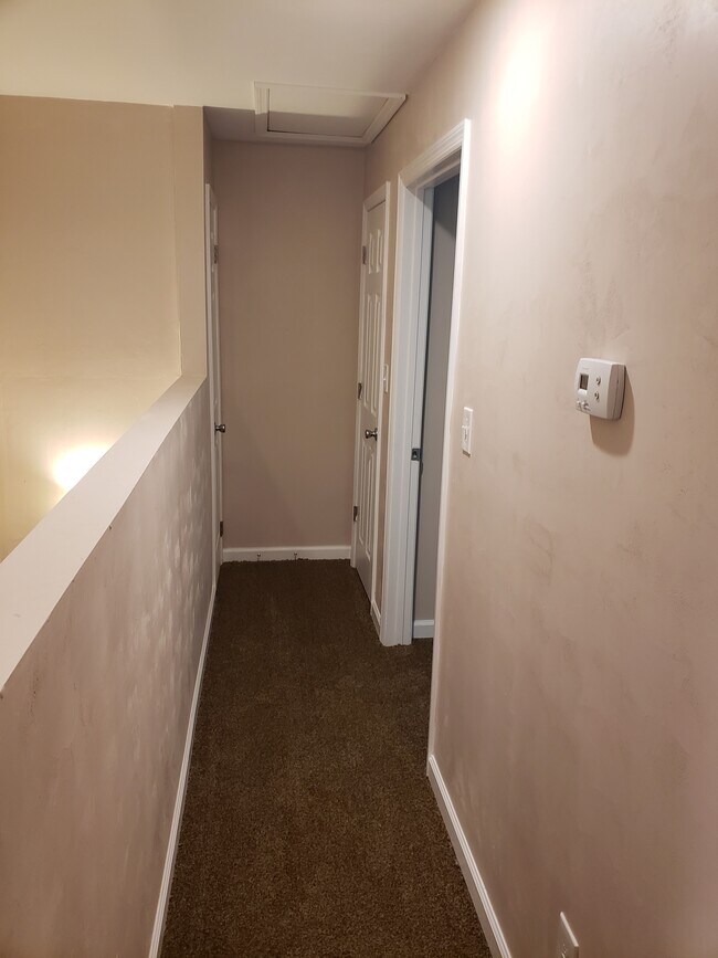 Building Photo - 1582 Three Lanterns Ln