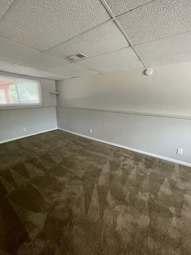 Building Photo - 9131 W 90th Pl