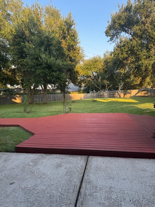 Building Photo - 8230 Falling Water Ct