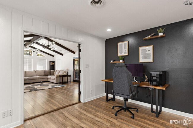 Building Photo - 4517 Wynnwood Dr