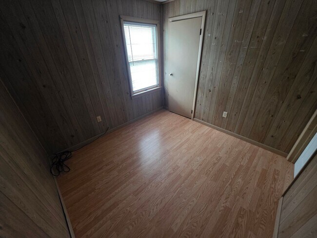 Building Photo - 3 Bedroom Apartment - Saugerties
