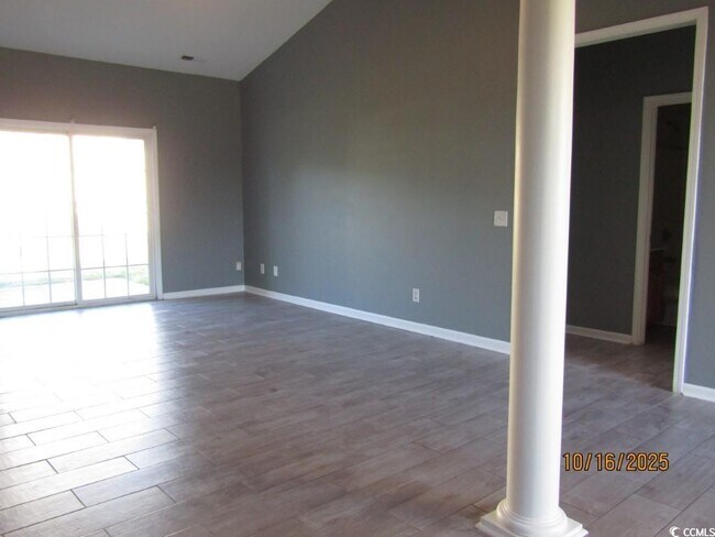 Building Photo - 1103 Checkerberry St