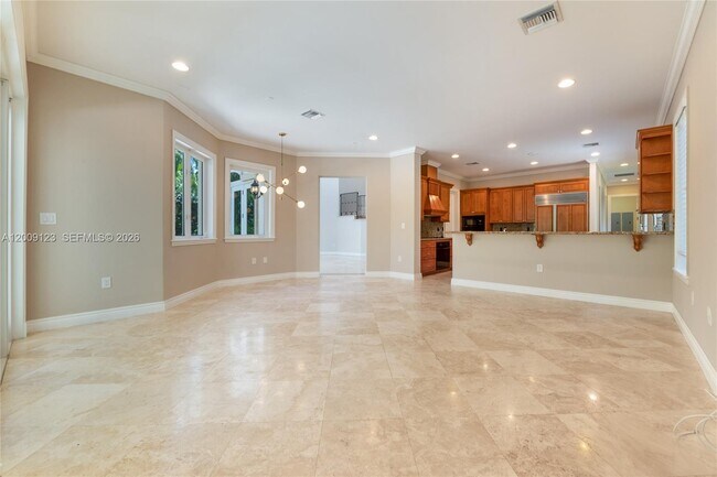 Building Photo - 13680 Deering Bay Dr