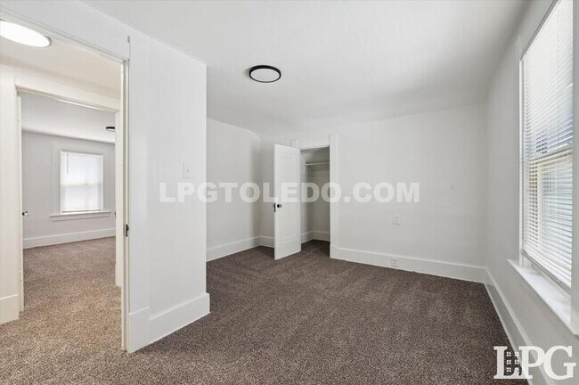 Building Photo - 3617 Homewood Ave