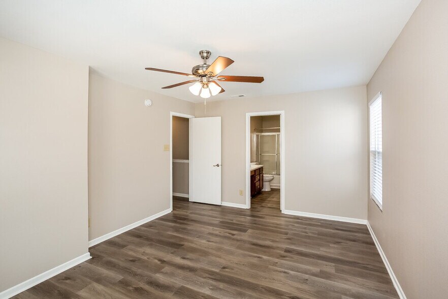 Building Photo - 1187 N Aberdeen Dr