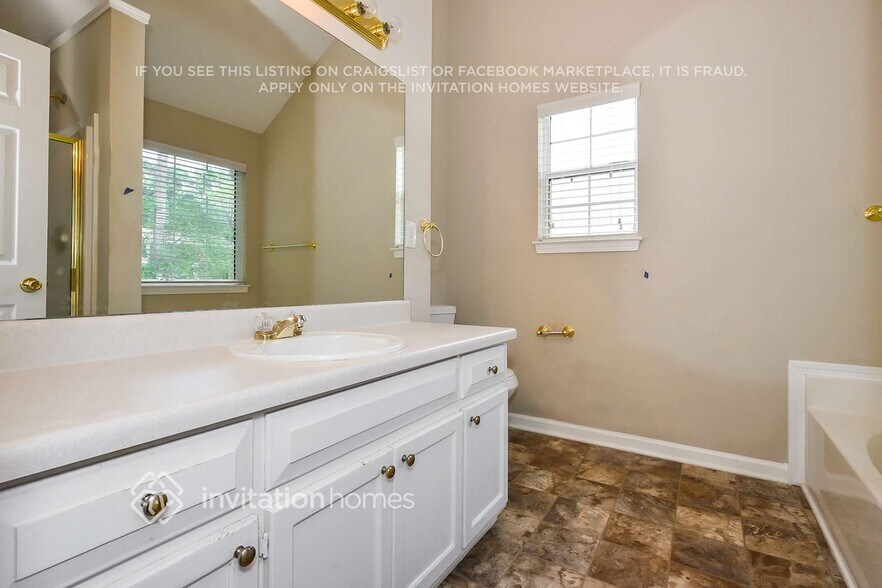 Building Photo - 1097 Mary Lee Ct