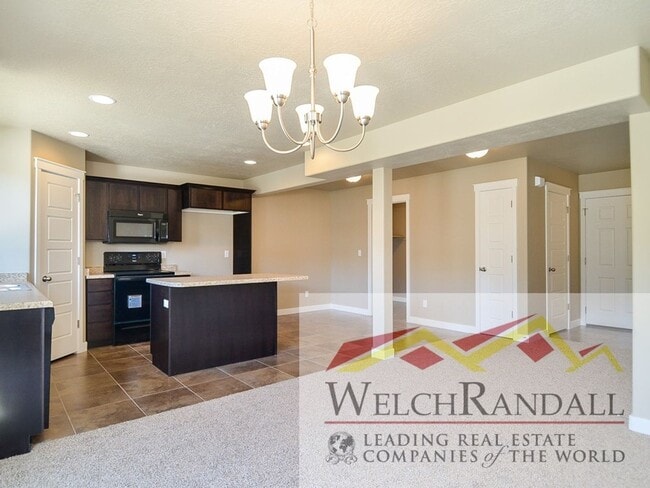 Building Photo - Beautiful 3 Bed 2 Bath Townhome in Harrisv...