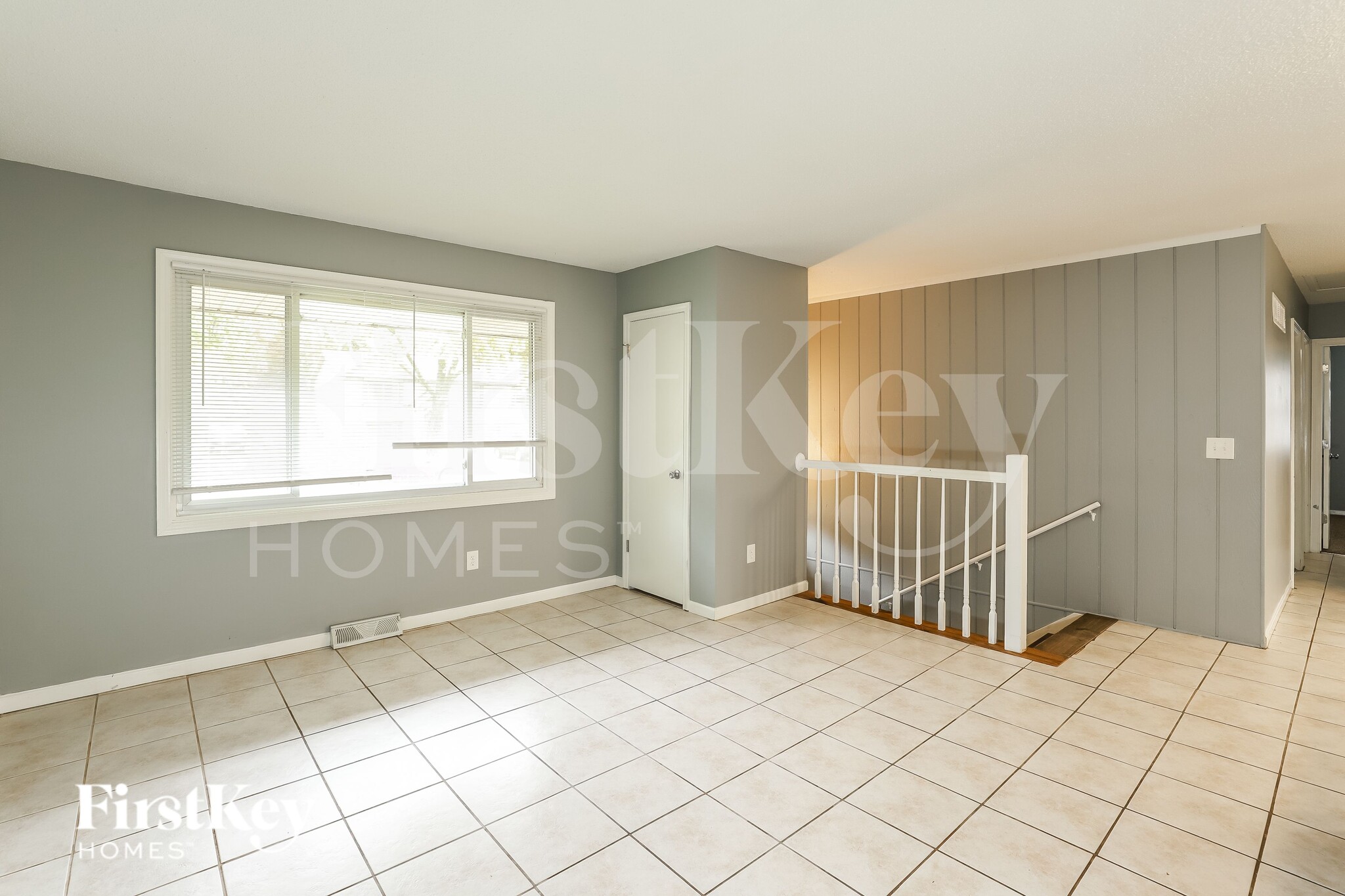 Building Photo - 5013 NW Woody Creek Ln