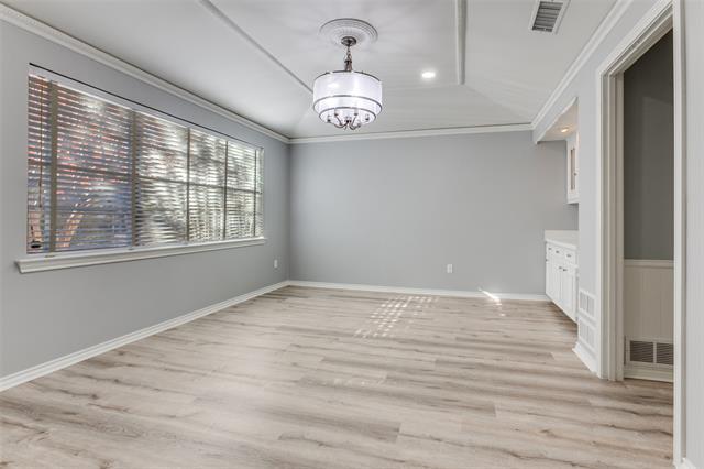 Building Photo - 5529 Tanbark Rd