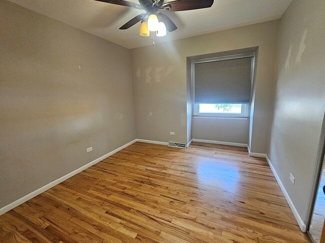 Building Photo - 1038 Cambridge Dr