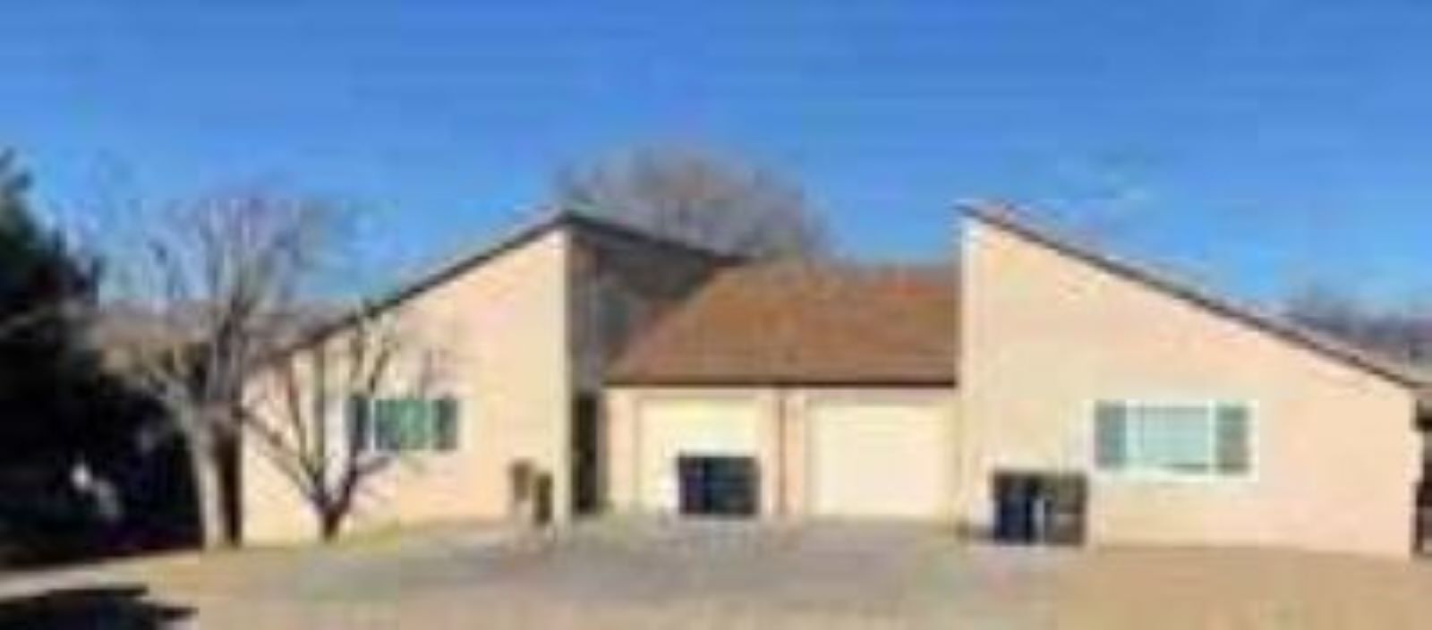 Building Photo - 6191 N Old McDonald Dr