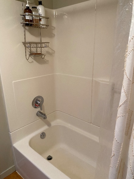 Building Photo - 7216 N McKenna Ave