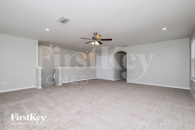 Building Photo - 23960 San Giovanni Dr