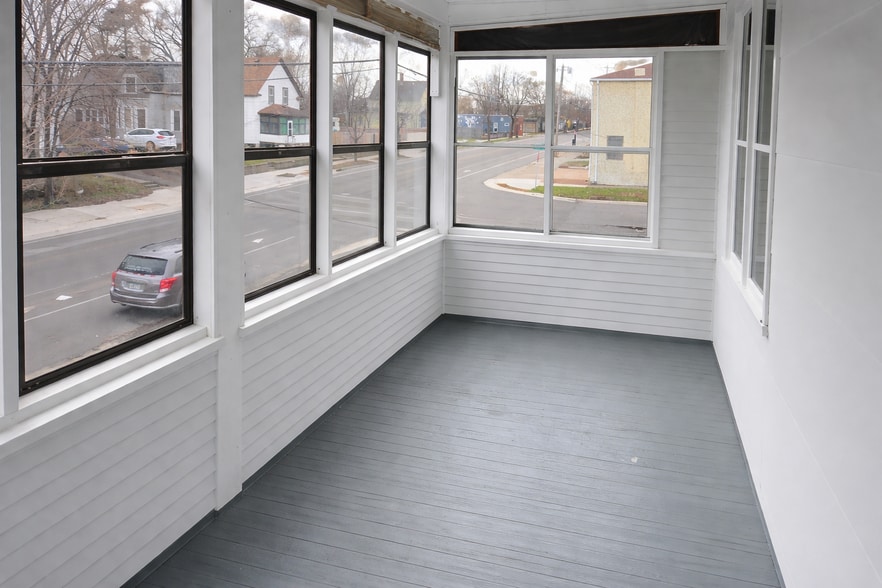 Building Photo - 283 Front Ave