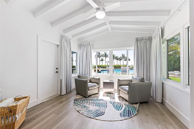 Building Photo - 1663 N Fort Lauderdale Beach Blvd