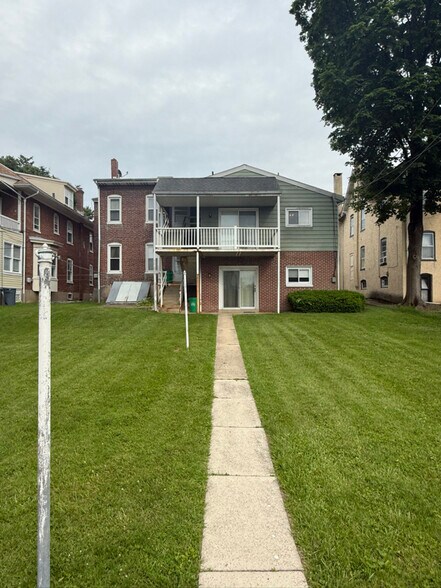 Building Photo - 232 S Wyomissing Ave