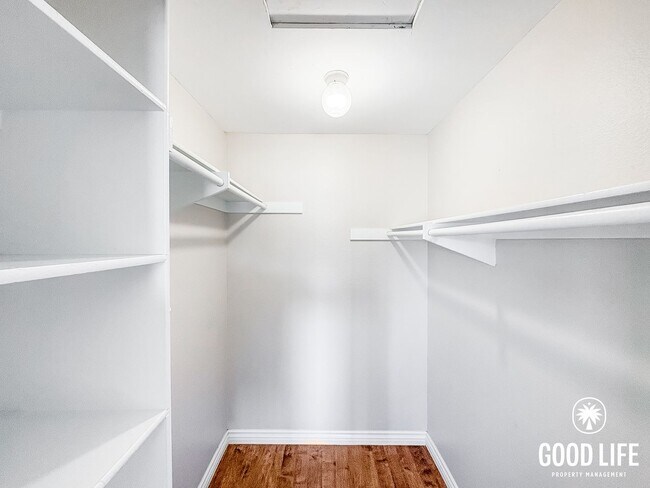 Building Photo - SD: Beautiful 1BD/1BA Condo in San Marcos with Community Pool, Private Balcony & Reserved Parking