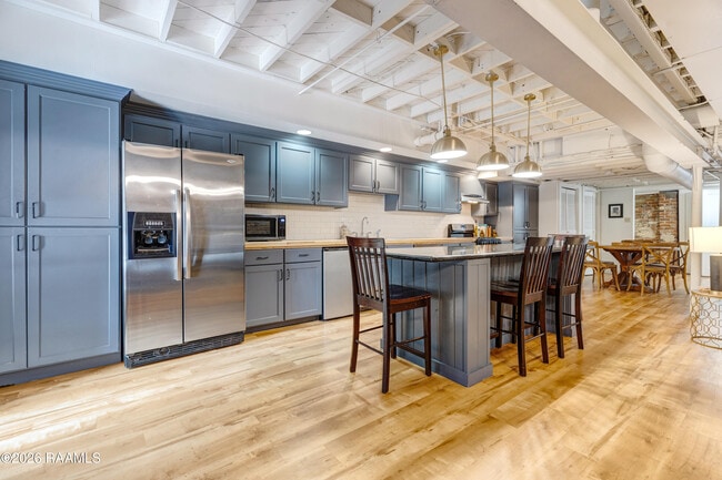 Building Photo - 109 French St