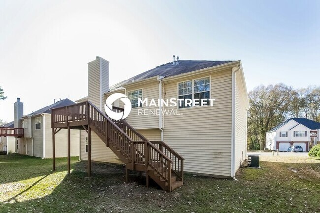 Building Photo - 4 Bedroom Pet-Friendly Home in Powder Springs, GA with Main Street Renewal