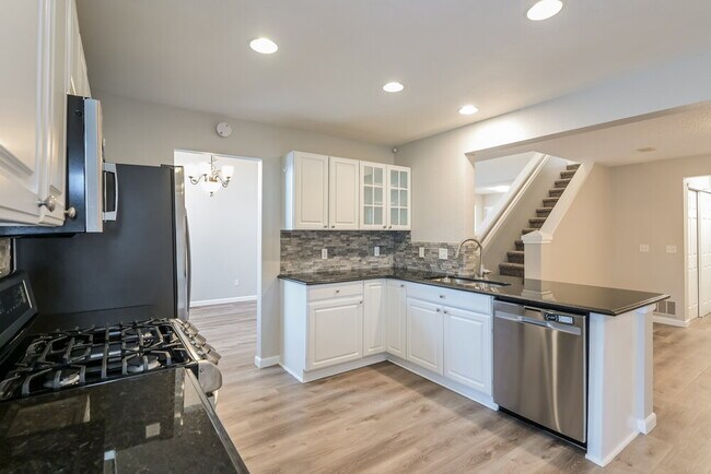 Building Photo - 11224 Jordan Ct