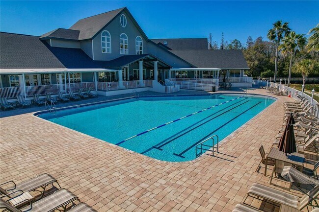 Building Photo - 1221 Wolford Dr