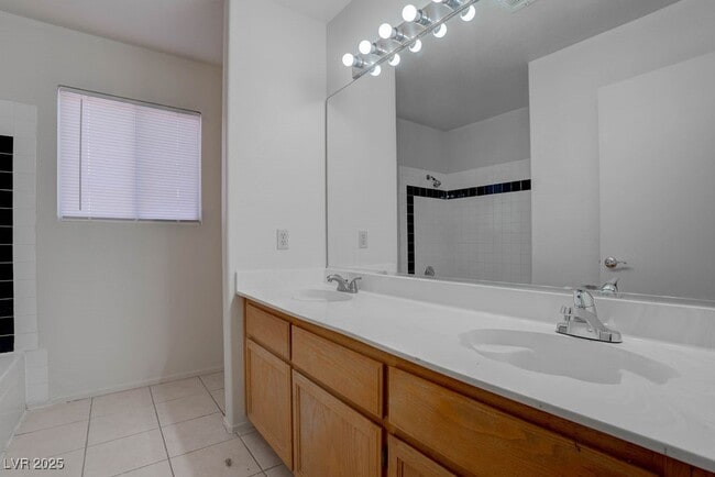 Building Photo - 1491 Powder Horn Dr