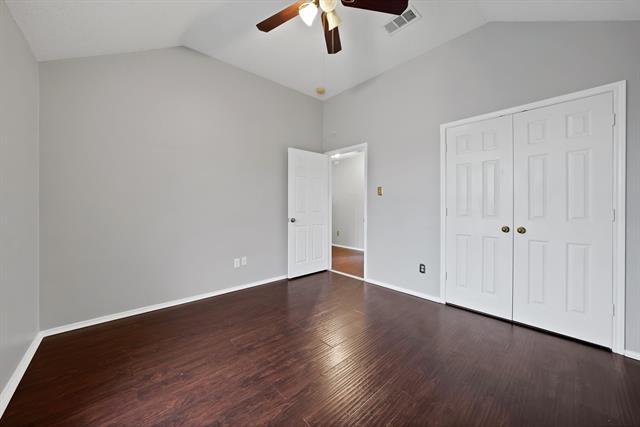 Building Photo - 745 Woodridge Dr