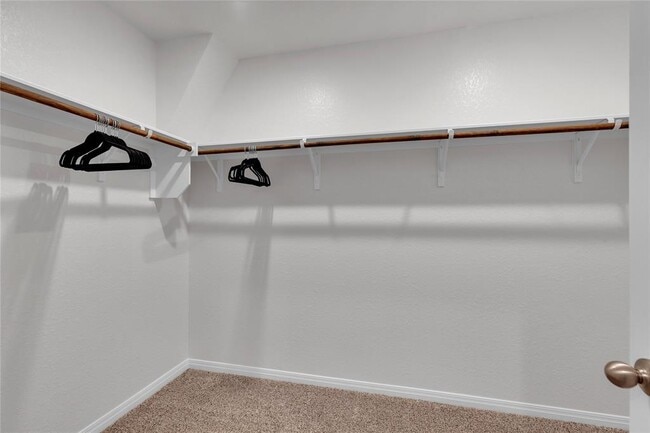 Building Photo - 6401 Night Chinook Dr