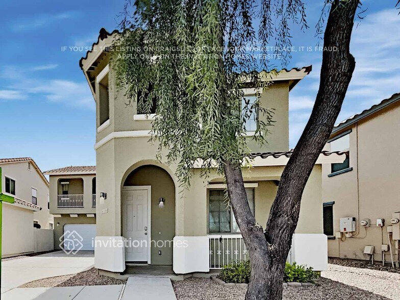 Primary Photo - 3761 E Flamingo Way