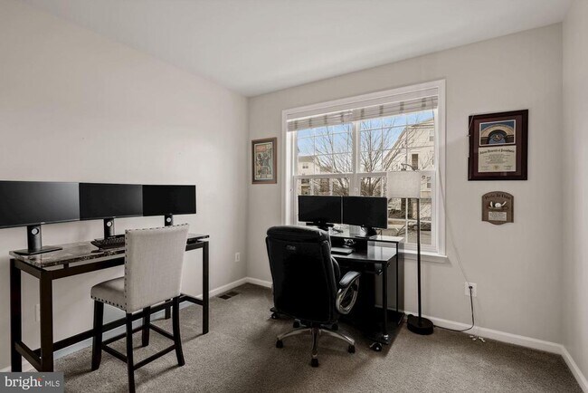 Building Photo - 22682 Verde Gate Terrace
