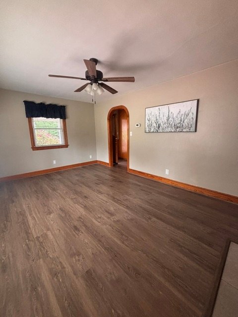Building Photo - 586 Graceland Dr