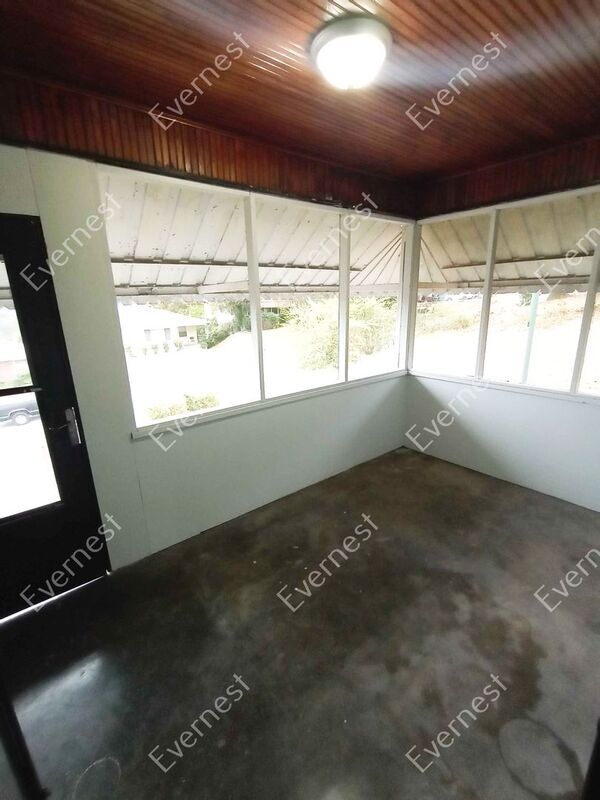 Building Photo - 1529 30th Street Ensley