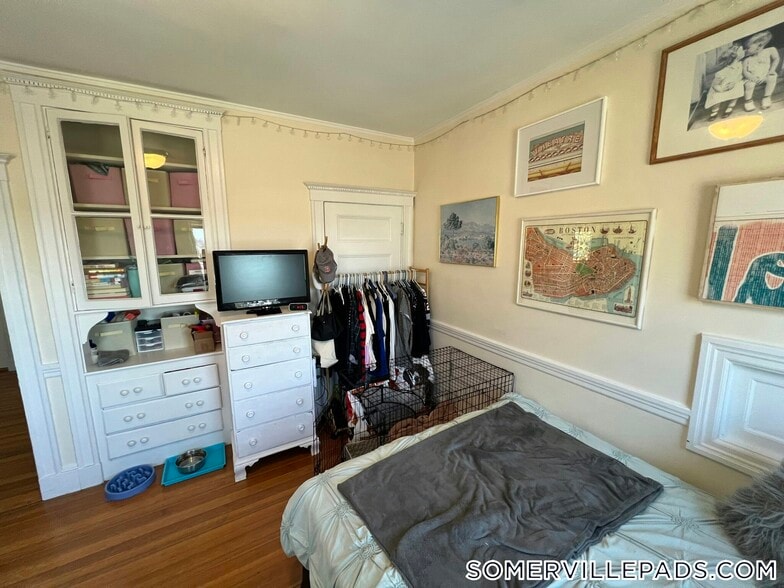 Building Photo - 51 Ibbetson St