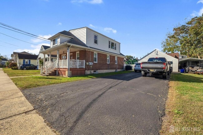 Building Photo - 148 S 4th Ave