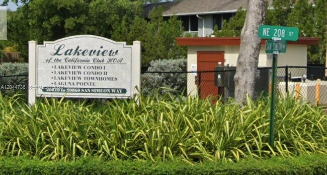 Building Photo - 20822 San Simeon Way