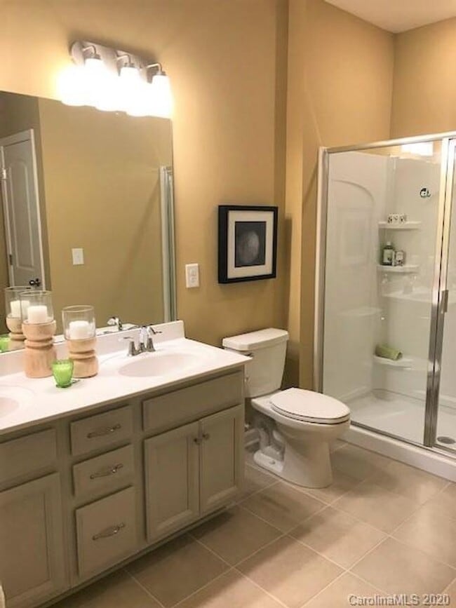 Building Photo - Coming Soon! 5BR/4.5BA | Newly Renovated Single Family Home | In Cortona!
