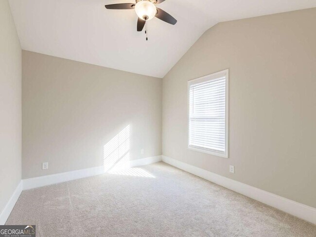 Building Photo - 4210 Old Cherokee St