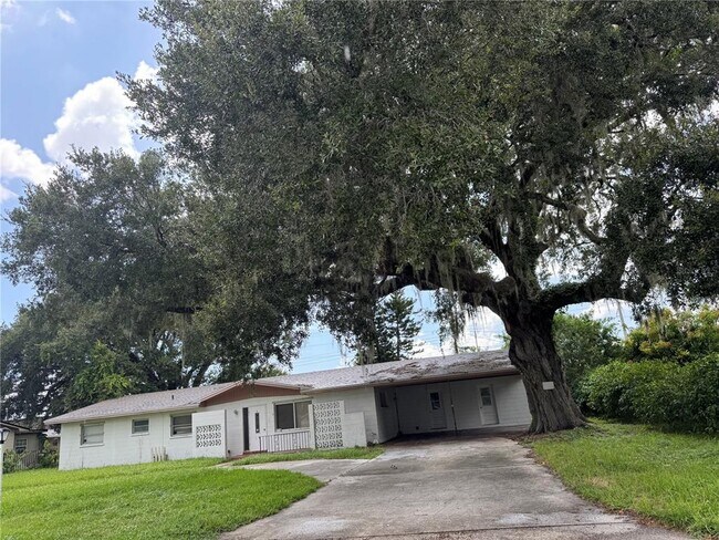 Primary Photo - 1320 Pleasant Pl
