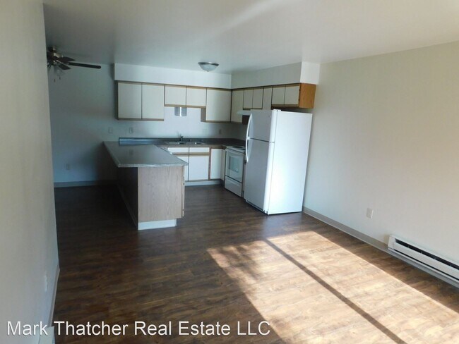 Building Photo - 215 Weed St