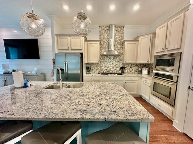 Building Photo - 18 E Milestone Dr