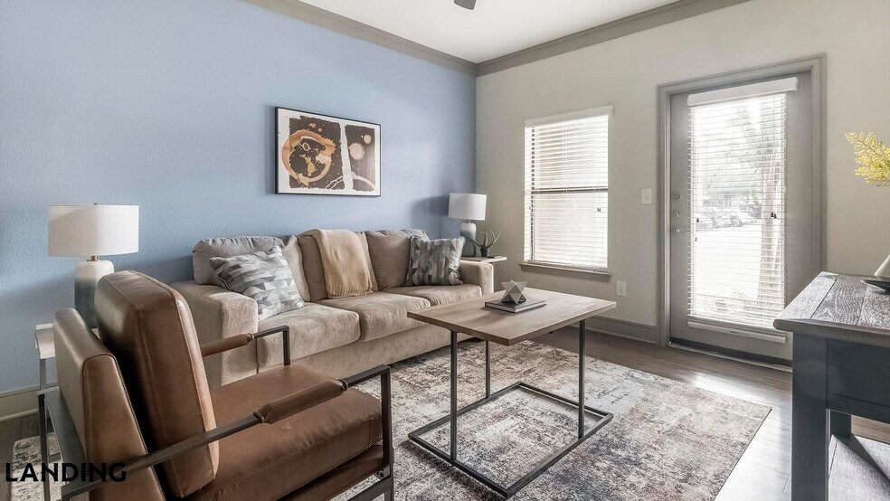 Building Photo - 18021 Kingsland Blvd