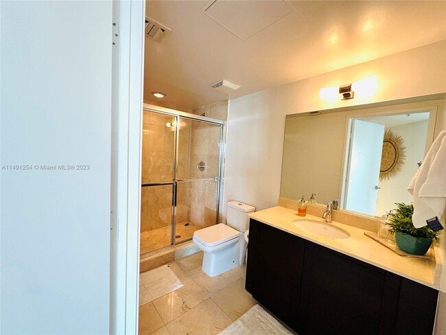 Building Photo - 150 Sunny Isles Blvd