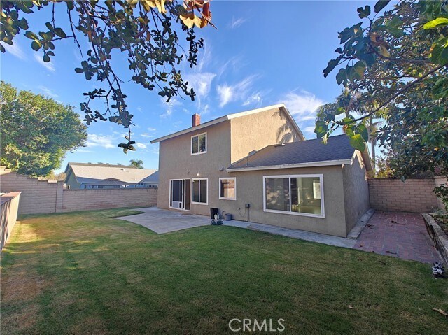 Building Photo - 25831 Chapel Hill Dr